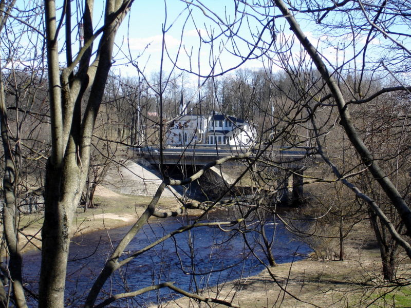 Файл:Ru pskov river pskova kuzneckij bridge 07.JPG