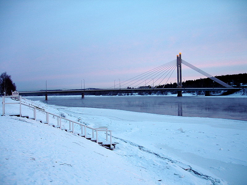 Файл:Fi rovaniemi bridge sve4a splavshika river kemijoki 09.jpg
