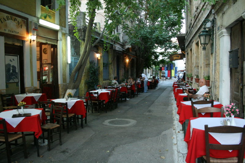 Файл:GR Athens Taverna O Platon 2007.jpg