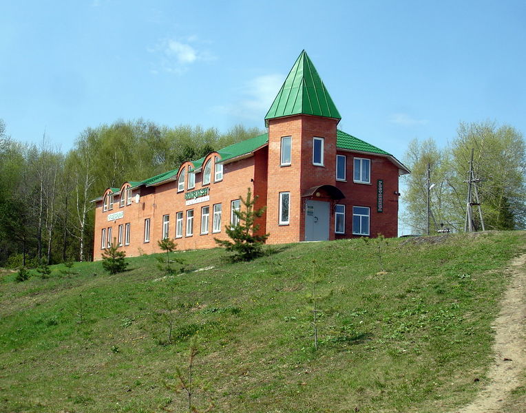 Файл:Ru nuksenica hotel nuksenburg 10.JPG
