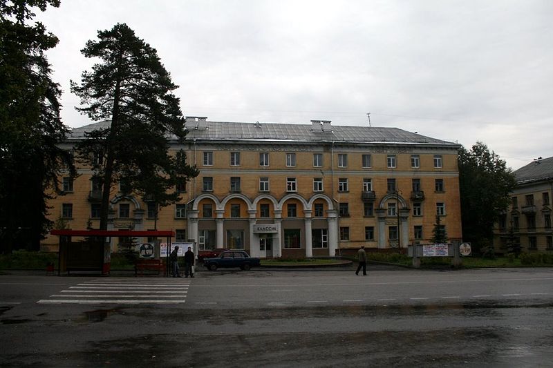 Файл:Ru obninsk lenina home 08.jpg