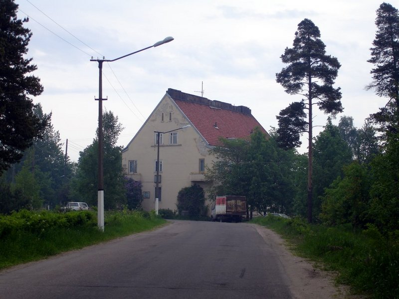 Файл:Ru priozersk hotel zavodskaya 05.JPG