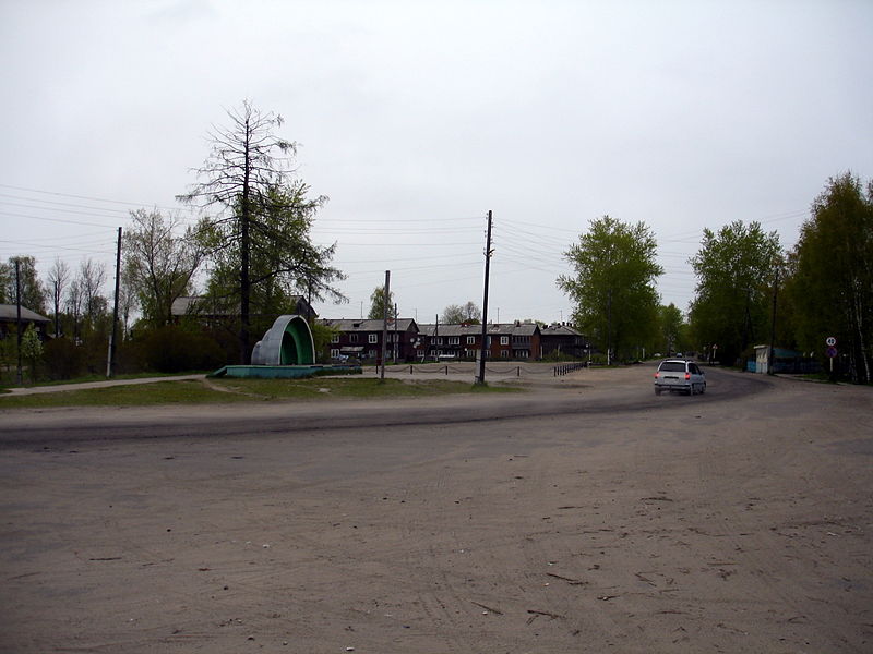 Файл:Ru arch region v tojma square 08.JPG
