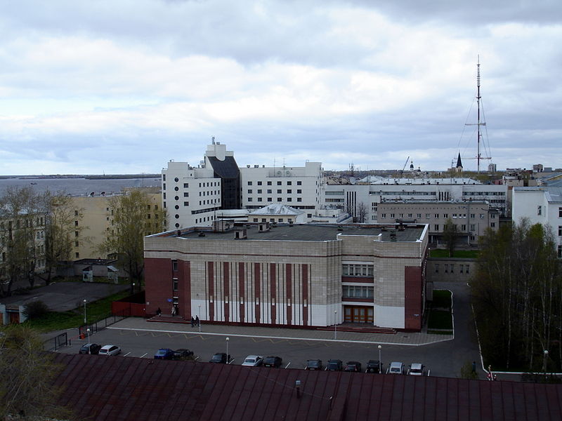 Файл:Ru arkhangelsk adm home tv tower 08.JPG