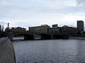 Ru moscow river borodinsky bridge hotel belgrad 08.jpg