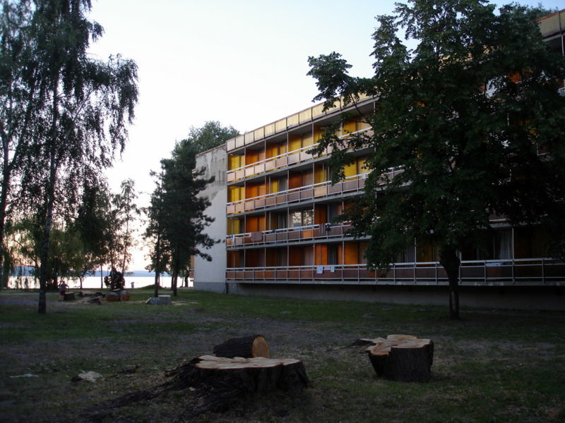Файл:Hu siofok nothern shore retro hotel building 07.JPG