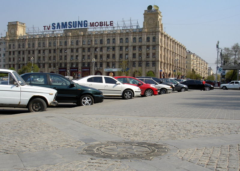 Файл:Ru volgograd 0 km centralny telegraf 09.jpg