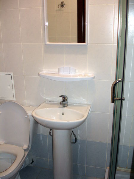 Файл:By orsha hotel orsa wc 09.jpg