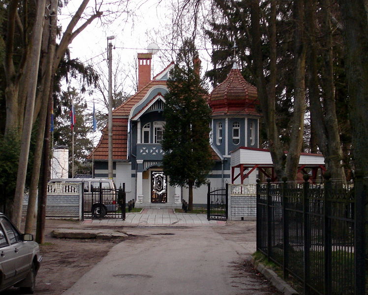 Файл:Ru svetlogorsk hotel zolotaja buhta lux 08.jpg