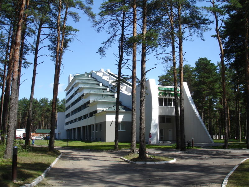 Файл:By naro4 sanatorium sputnik 09.jpg