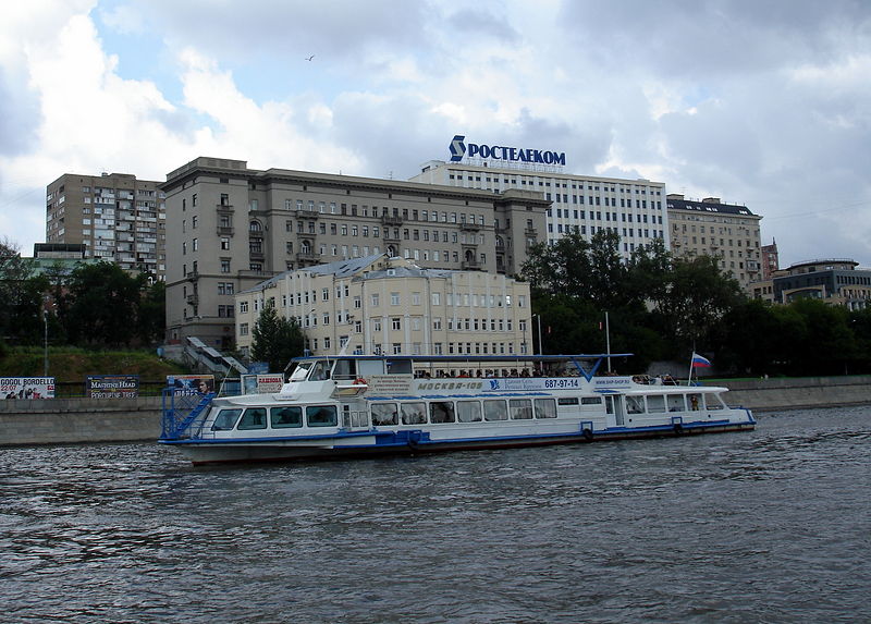 Файл:Ru moscow river boat 105 rjnel nab 08.jpg