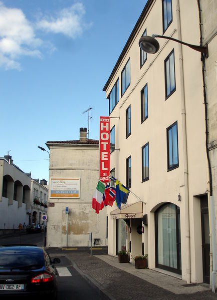 Файл:Fr cognac hotel le valois 10.JPG
