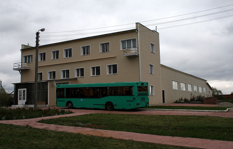 Файл:Ru kaluga reg medyn hotel sportkomplex kirova 100 08.jpg