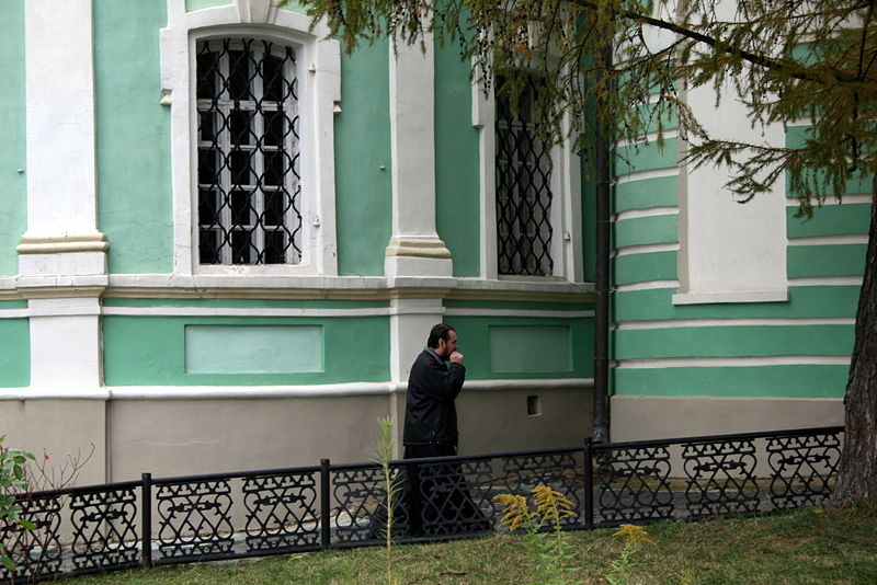 Файл:Ru kaluga region optina pop1 08.jpg
