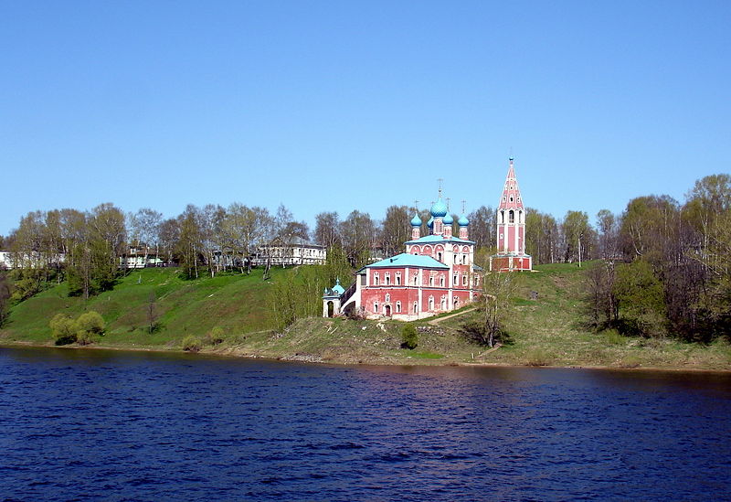 Файл:Ru tutaev romanov kazanskaja churche 08.jpg