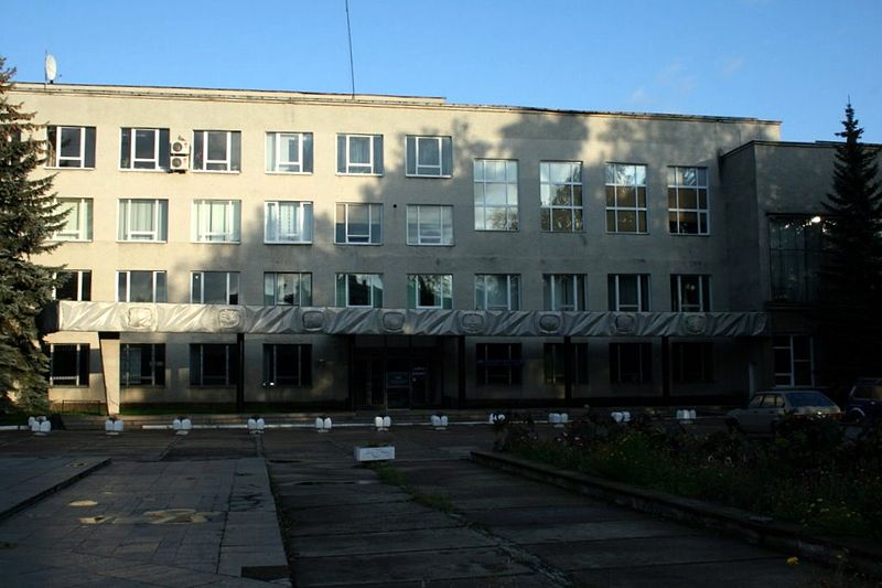 Файл:Ru obninsk kur4atova street 21 gcipk 08.jpg