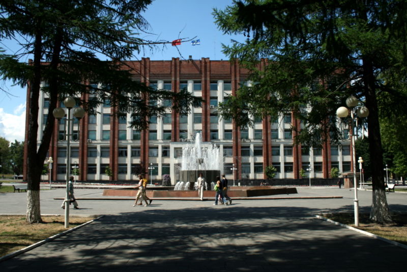Файл:Ru stupino lenin square administration 07.jpg