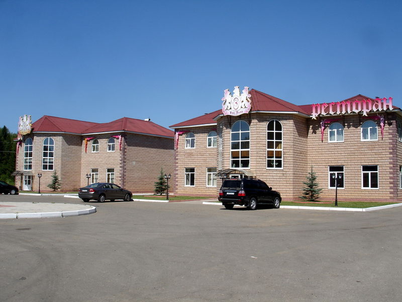 Файл:Ru balabanovo hotel 3 lva 10.JPG