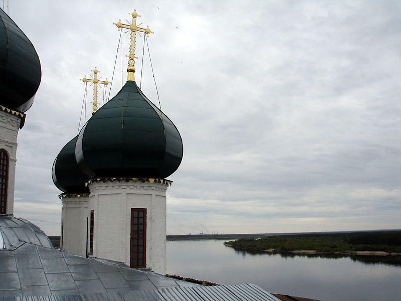 Файл:Ru arch reg solvychegodsk sobor blagovesensky vy4egda panoram 08.JPG