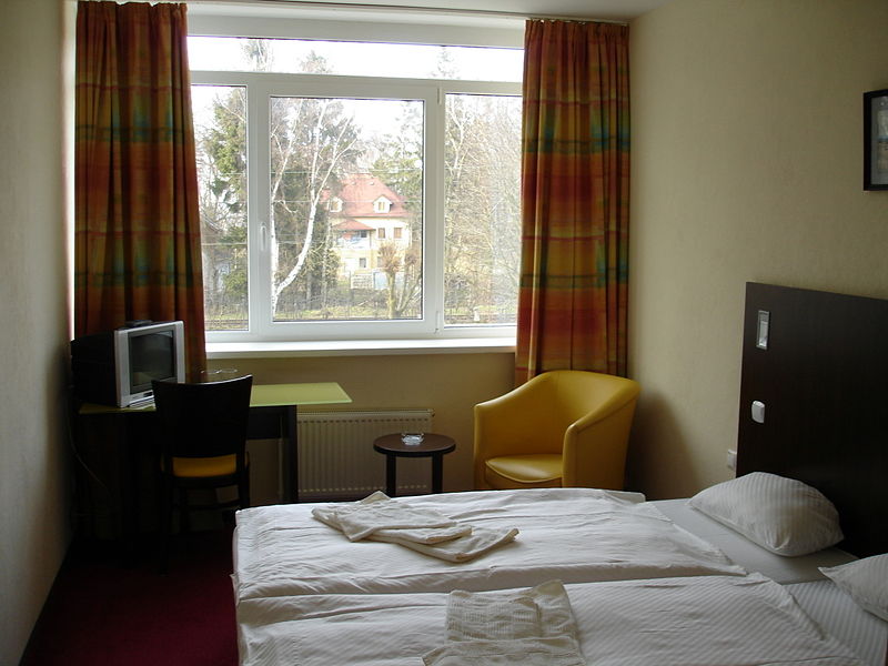 Файл:Ru svetlogorsk hotel rauschen rooms 08.jpg