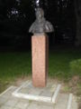 By nesviz park bust nikolaj radzivill 09.jpg
