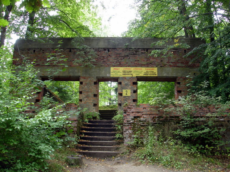 Файл:Pl wolfsschanze home sluzba bezopasnosti 09.jpg