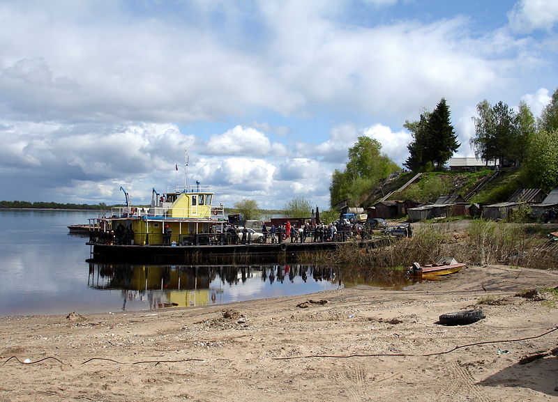 Файл:Ru krasnoborsk ferry station 08.JPG