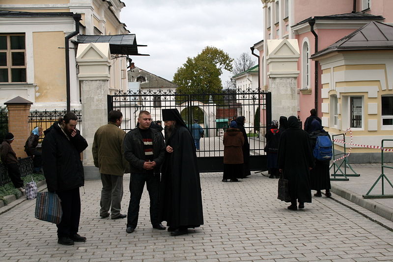 Файл:Ru kaluga region optina pop3 08.jpg