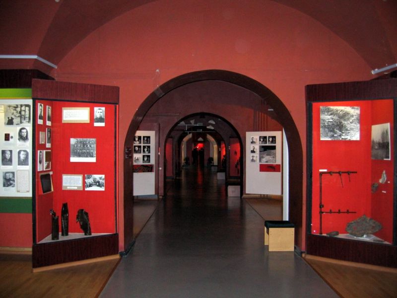 Файл:By brest fortress museum 06.JPG