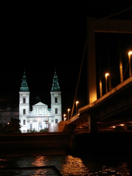 Файл:Hu budapest parish church of inside city 07.JPG