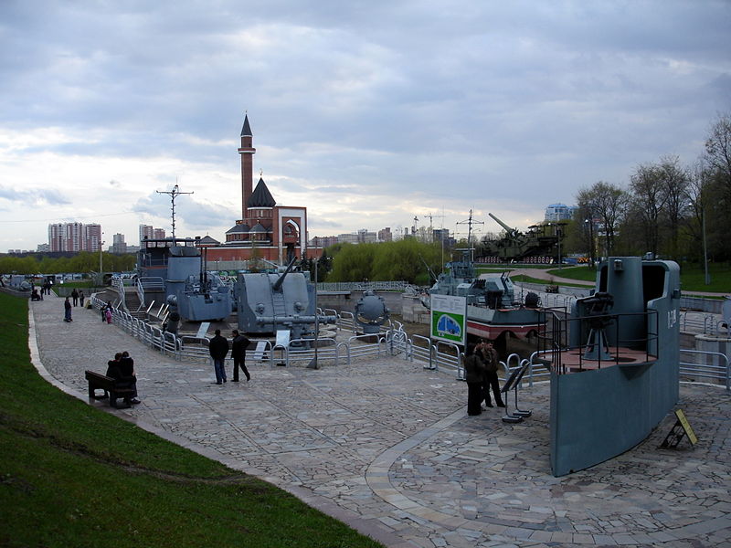Файл:Ru moscow war museum tehnika boat 08.JPG