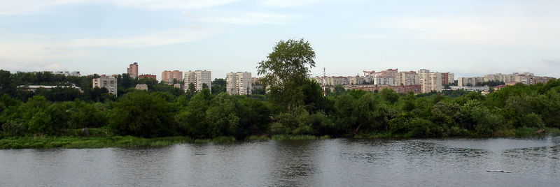 Файл:Ru dzerzinsky view moskva river 09.jpg