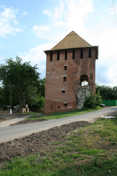 Файл:RU Kolomna Pogorelaya Bashnya.JPG