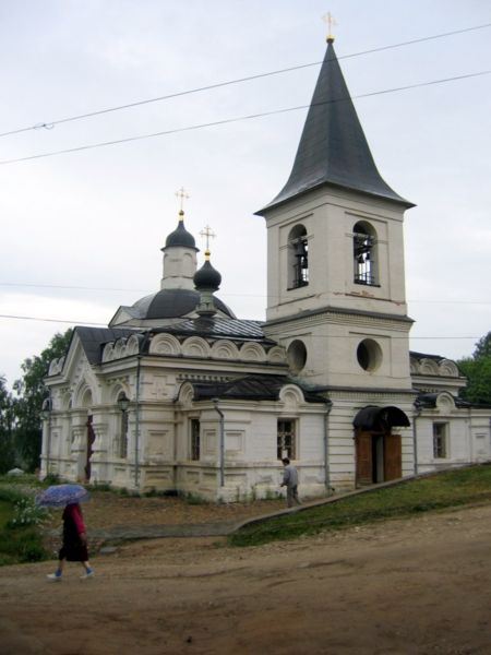 Файл:Ru tarusa voakresenskaja church efremova street 1 07.jpg