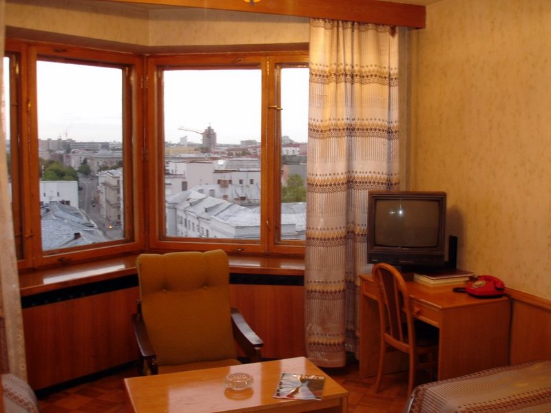 Файл:By minsk hotel oktyabrskiy room 06.jpg