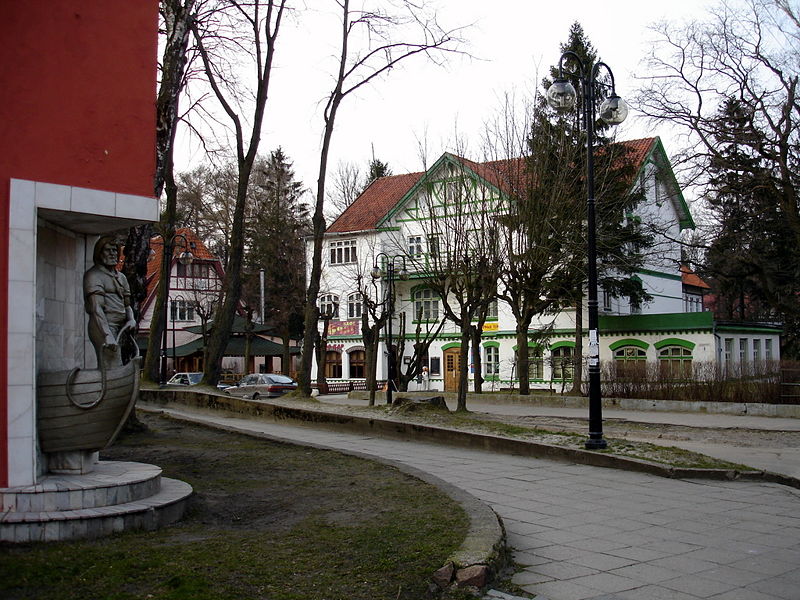 Файл:Ru svetlogorsk gagarina oktabrskaja street 08.jpg