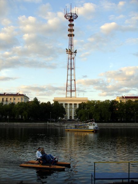 Файл:By minsk svisloz park 06.jpg