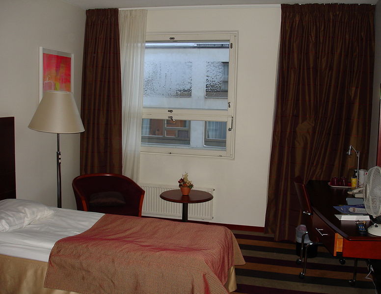 Файл:Fi rovaniemi hotel sokos vaakuna room 09.jpg