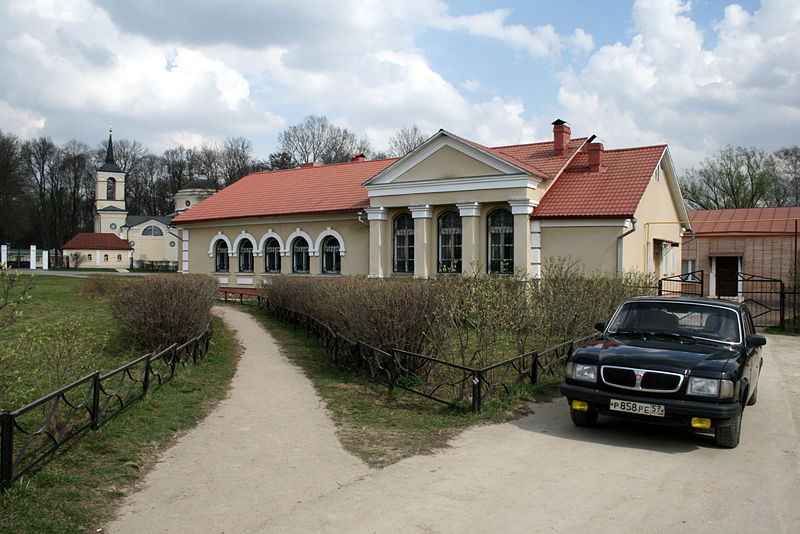 Файл:Ru orel region spasskoe lutovinovo administracija 08.jpg
