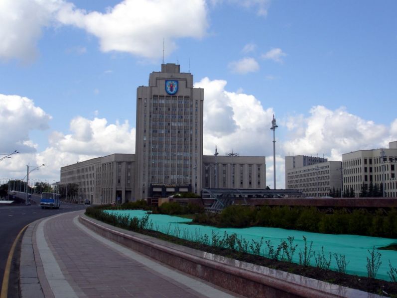 Файл:By minsk school university 06.jpg