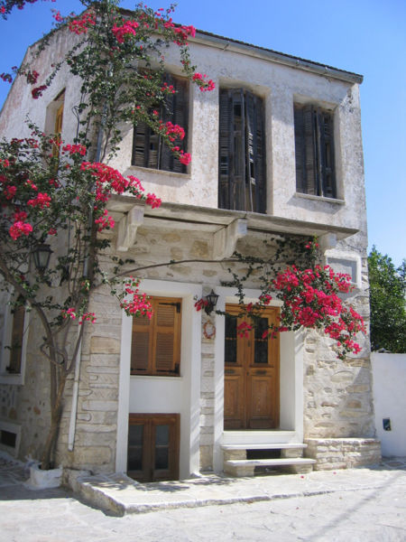 Файл:GR Naxos Halki home 05.jpg