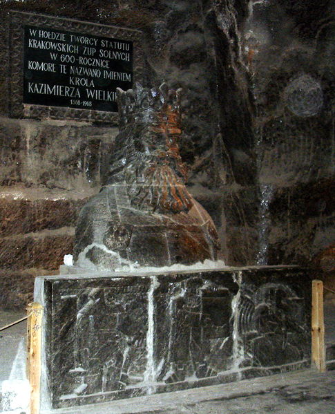 Файл:Pl wieliczka kopalnja 8 kamera kazimira welikogo sculpture 09.jpg