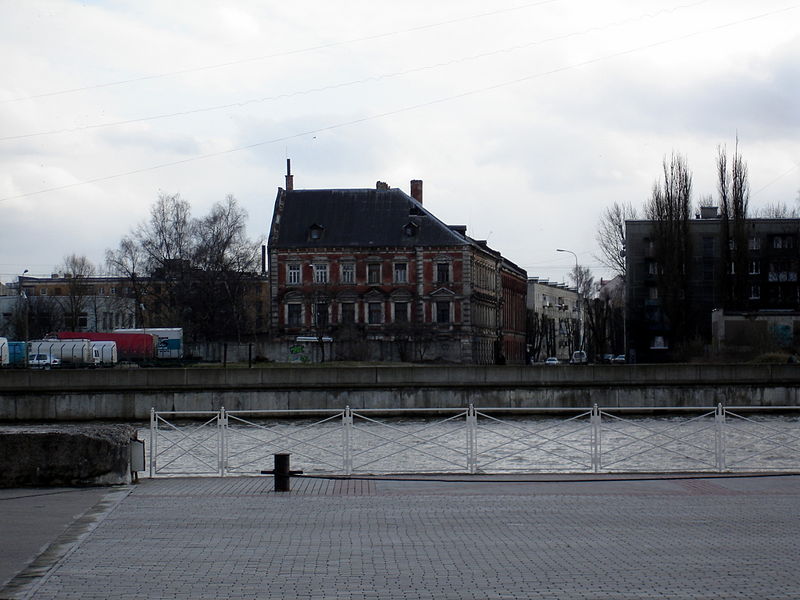Файл:Ru kaliningrad portovaja street 08.jpg