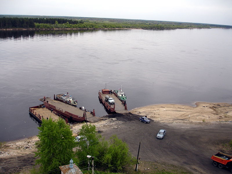 Файл:Ru arch reg solvychegodsk sobor blagovesensky ferry panoram 08.JPG