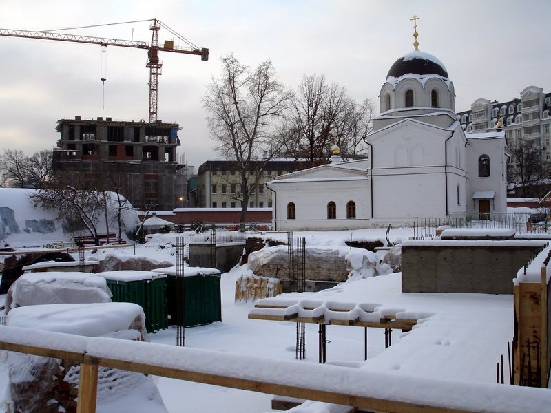 Файл:Ru moscow za4atevskiy monastir ruine 05.JPG