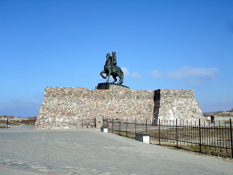 Файл:Ru baltiysk north mol elisaveta petrovna monument 08.jpg