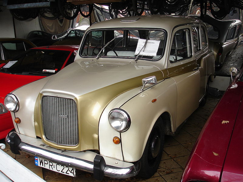 Файл:Pl otrebusy austin london keb taxi 09.jpg