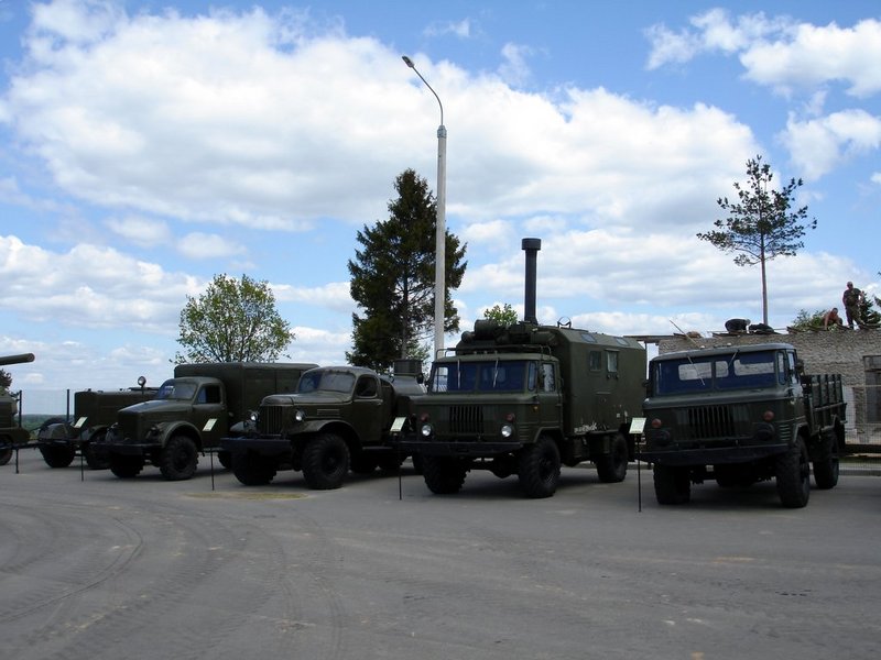Файл:By stalin line gaz 06.jpg