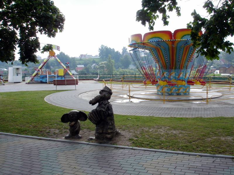 Файл:By orsha kids park gena 4eburaska 09.jpg