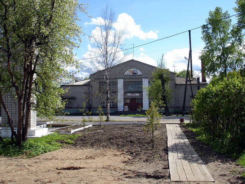 Файл:Ru krasnoborsk dom kultury 08.JPG